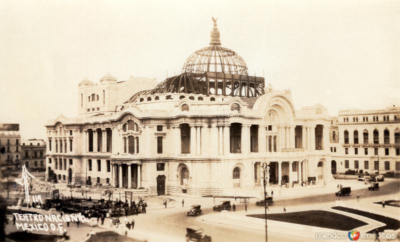 Contrucción del Teatro Nacional (Palacio de Bellas Artes)