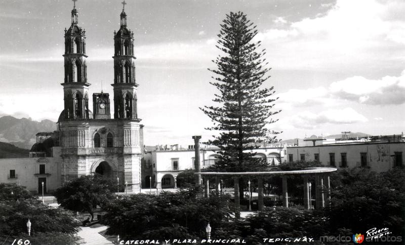 Catedral y Plaza Principal