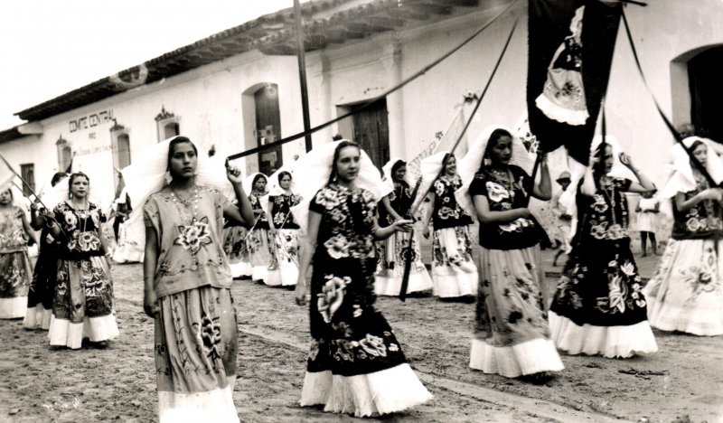 Desfile de Tehuanas