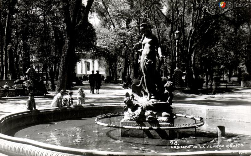 Jardines de la Alameda Central