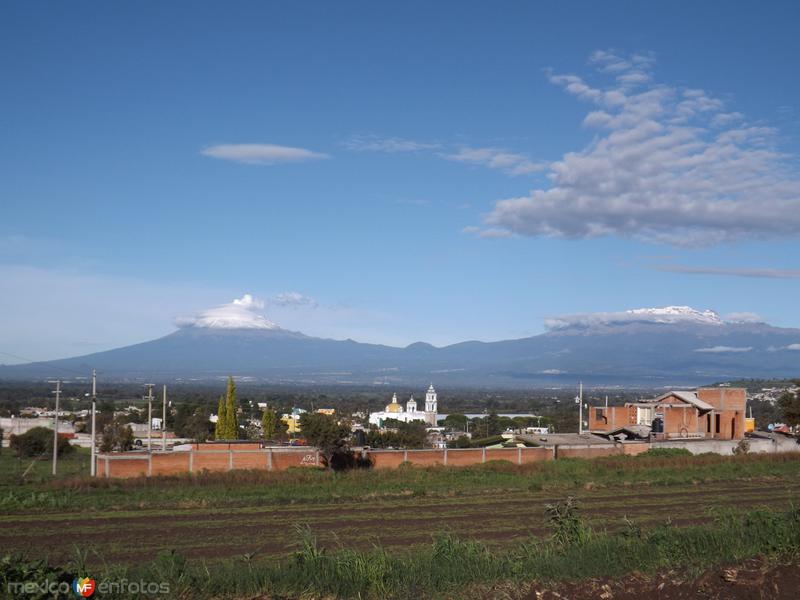 Popocatépetl e Iztacíhuatl desde Huactzinco. Julio/2012