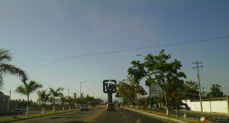 Av. Principal y Arbol Limonero