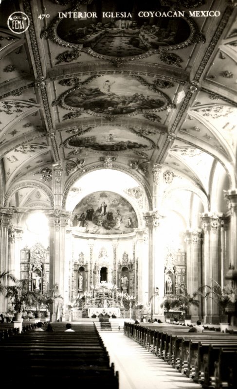 Interior de la Iglesia de Coyoacán