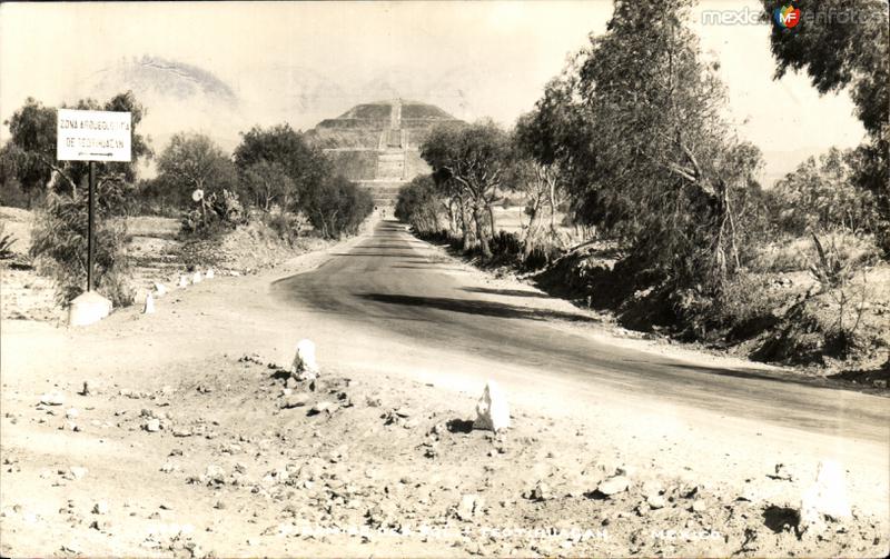 Camino a Teotihuacán