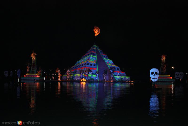 El escenario nocturno del legendario Río Chignahuapan