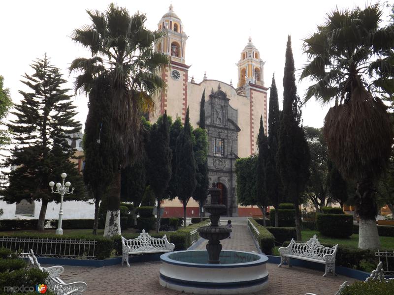 Atrio y parroquia de San Andrés Cholula. Mayo/2013