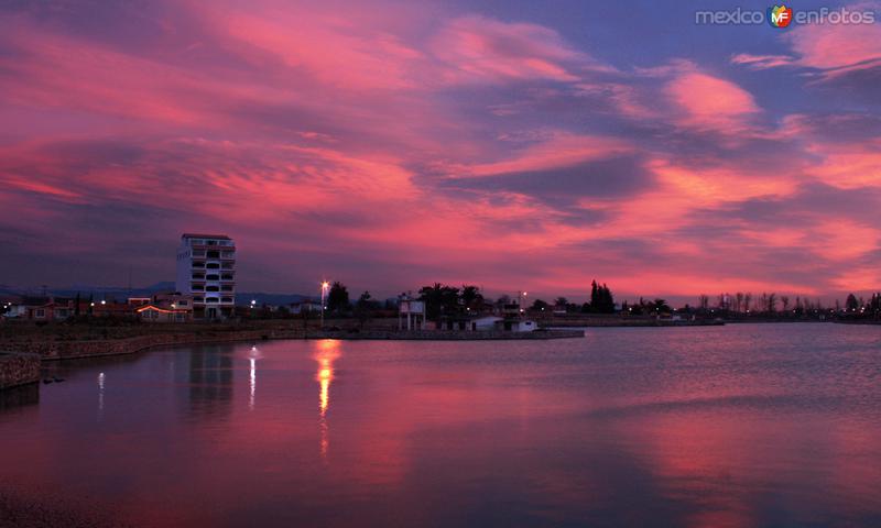 Laguna Chignahuapan al amanecer