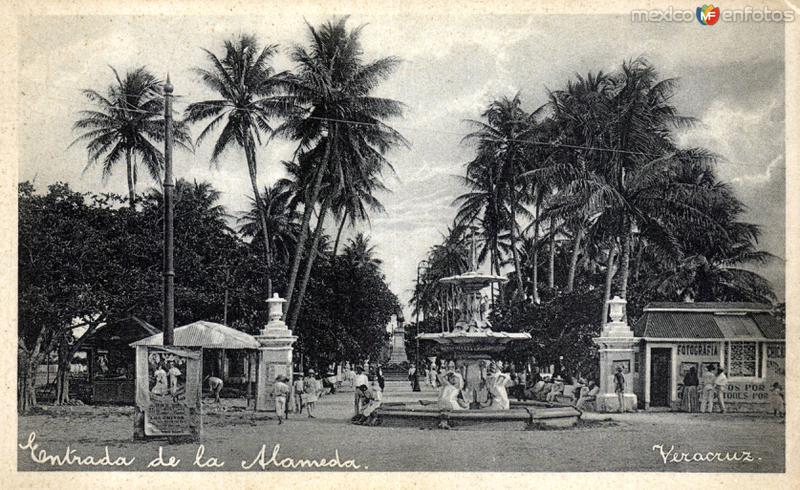 Entrada de la Alameda