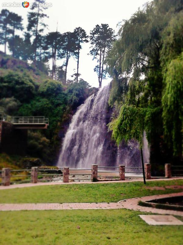 Cascada del salto.