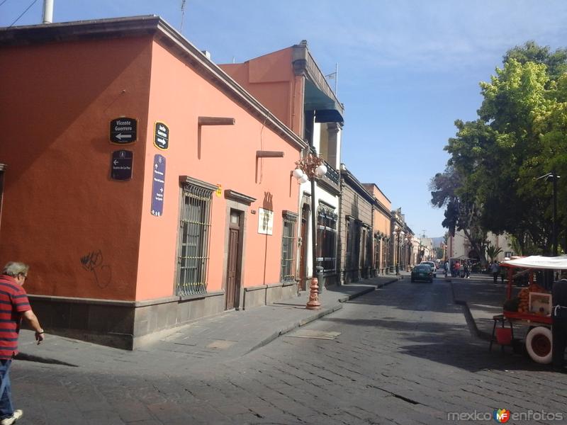 calle Guerrero en el jardin de San Francisco.