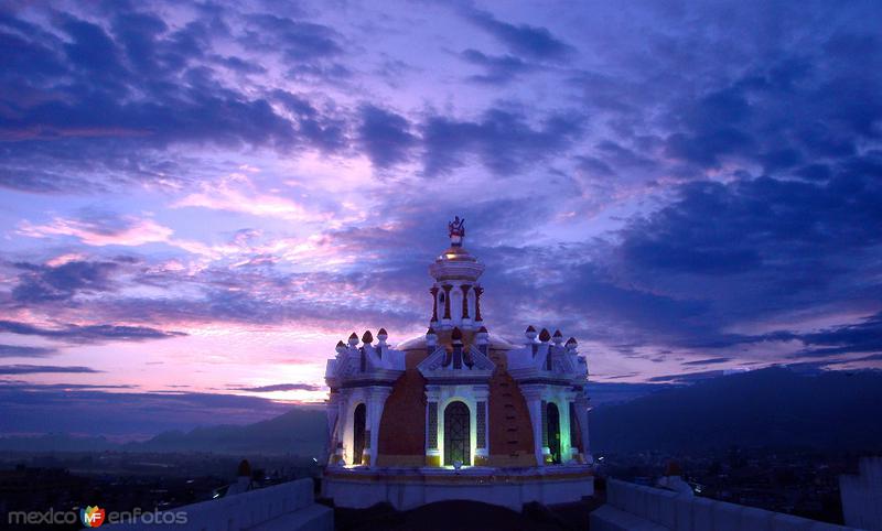 Cúpula principal de la Parroquia de Santiago Apóstol