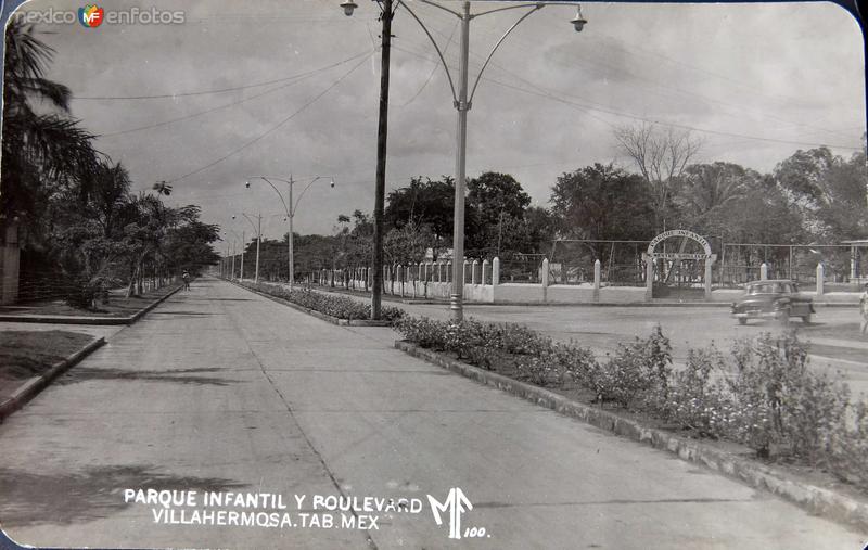 Parque Infantil y Boulevard