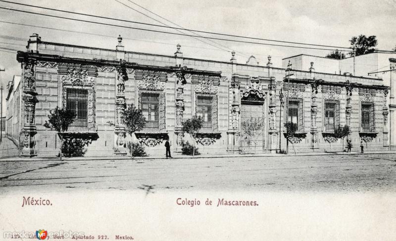 Colegio de Mascarones