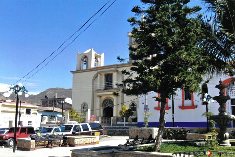 Templo, Presidencia y Jardín