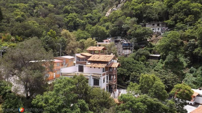 Los alrededores de Taxco desde el teleférico. Julio/2014