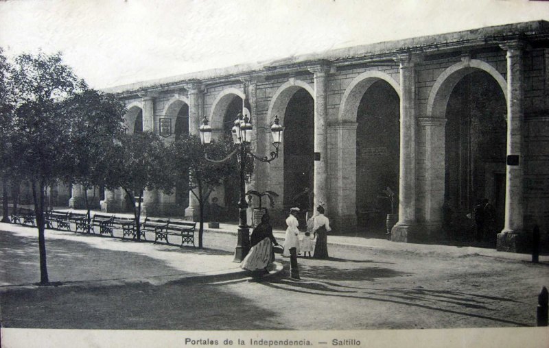 Portales de la Independencia