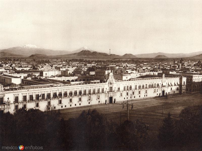 Palacio Nacional (circa 1920)