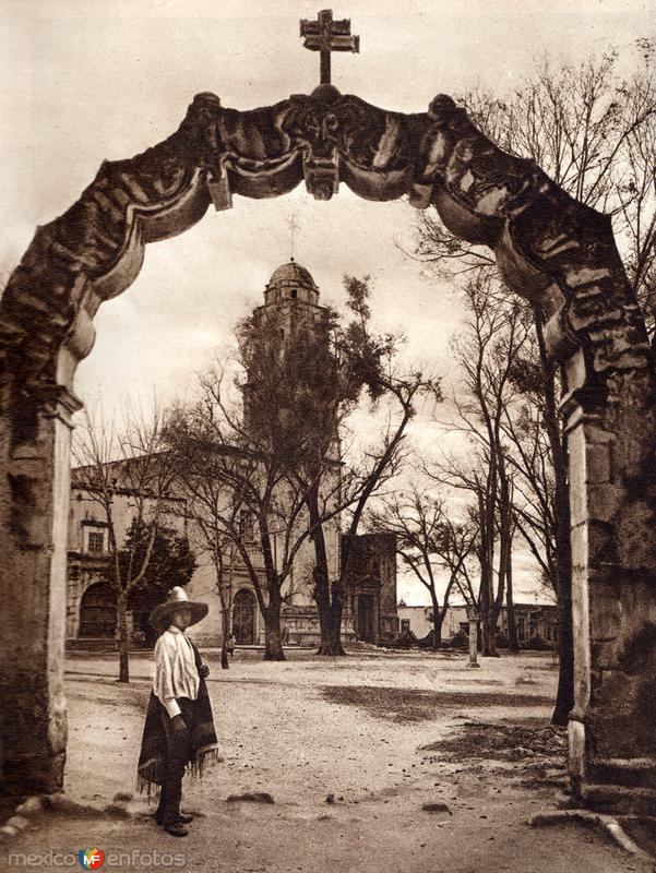 Iglesia de Acámbaro (circa 1920)