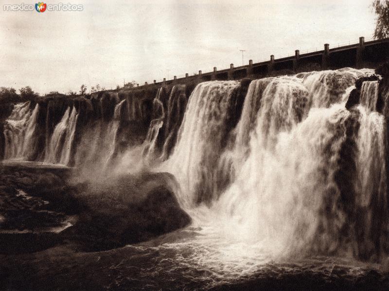 Salto de Juanacatlán (circa 1920)