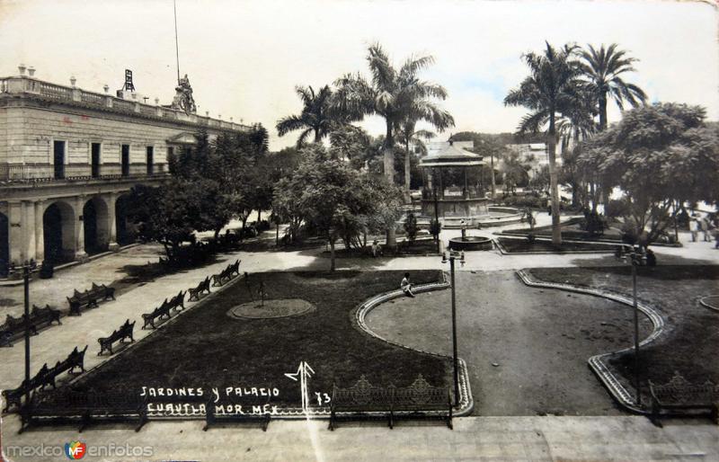 Jardines y Palacio Mpl.