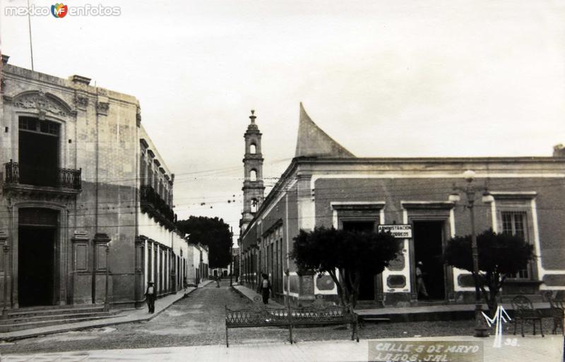 Calle cinco de Mayo