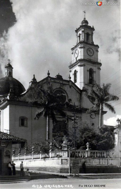 La Iglesia por HUGO BREHME