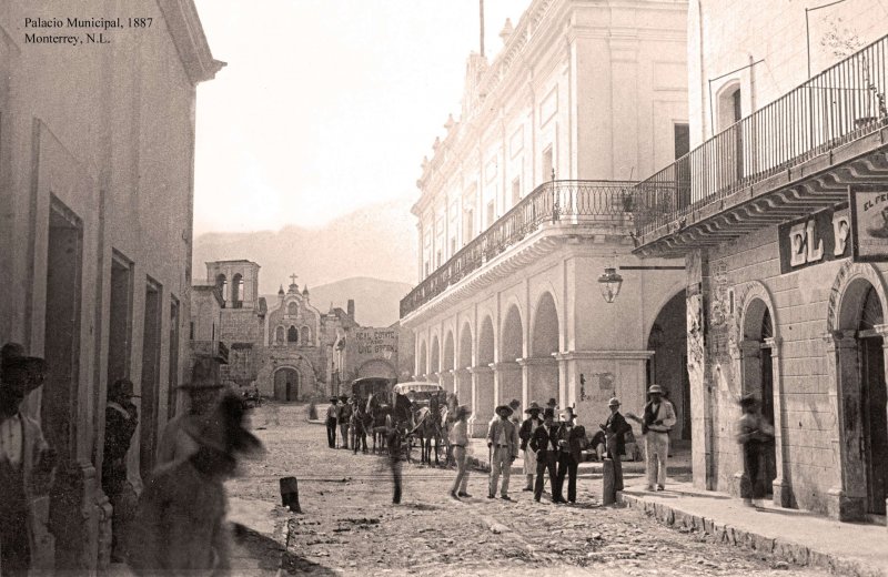 Monterrey, Costado del Palacio Municipal, 1888
