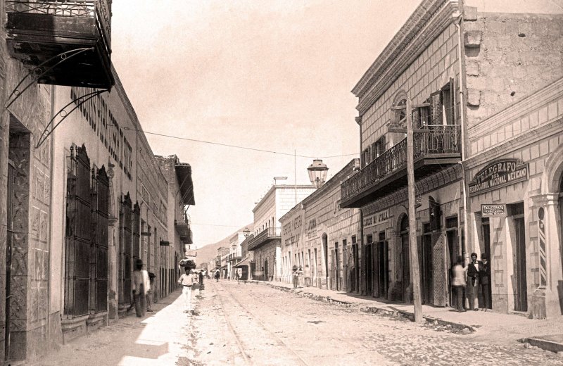 Monterrey, Calle del Comercio 1885-1890