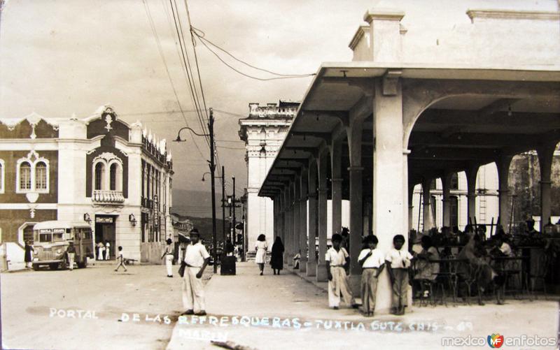 Portal de las Refresqueras