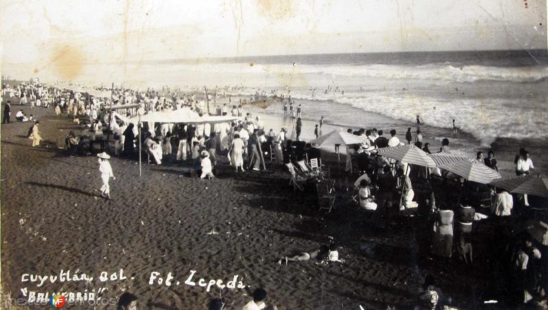 Escena Playera durante Semana Santa