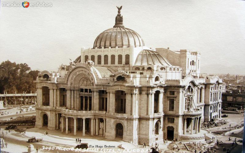 Palacio de Bellas Artes en construccion por HUGO BREHME