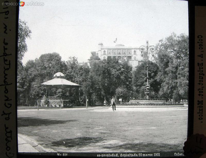 Castillo de Chapultepec por el fotografo ABEL BRIQUETTE