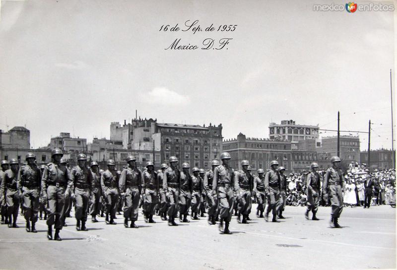 Desfile de el 16 de Sep.1955