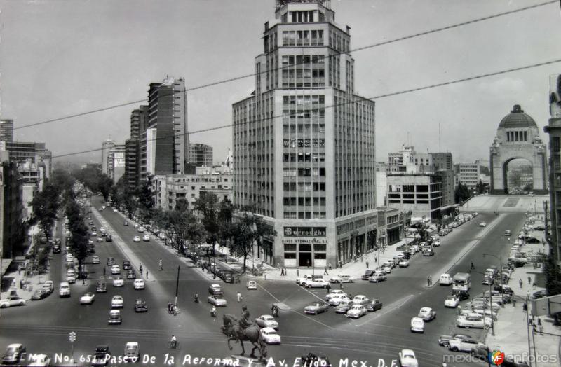 Avenida Reforma y Ejido