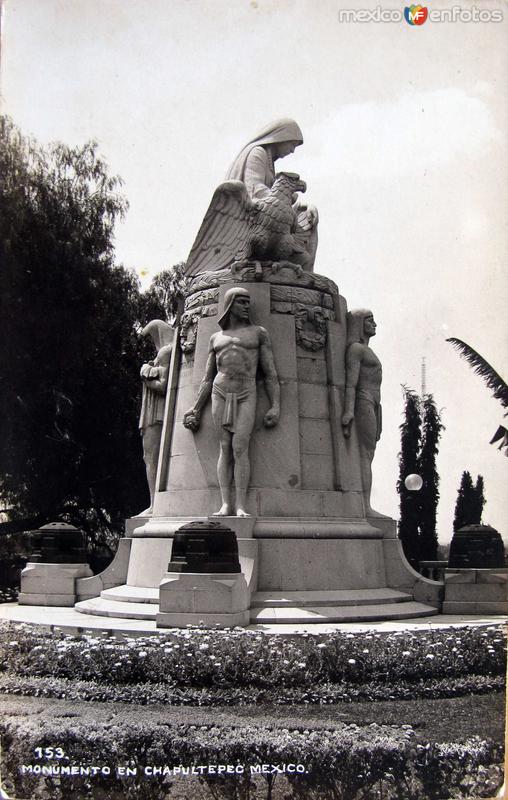 Monumento En Chapultepec