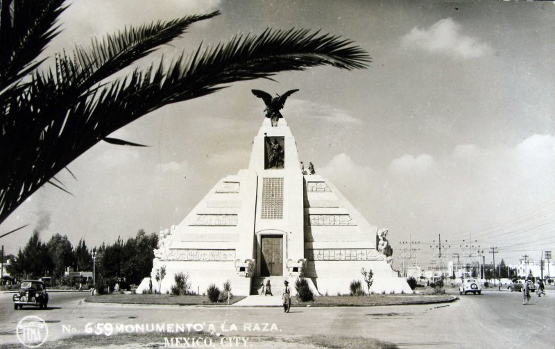 Monumento a la Raza