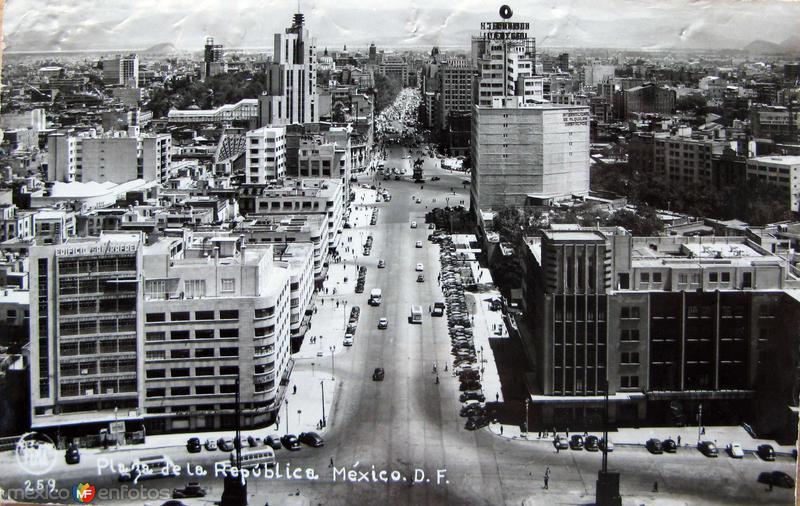 Plaza de la Republica