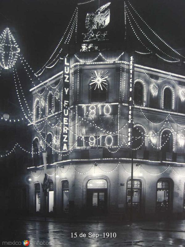 Edificio de Luz y Fuerza durante el CENTENARIO Sep-15 1910