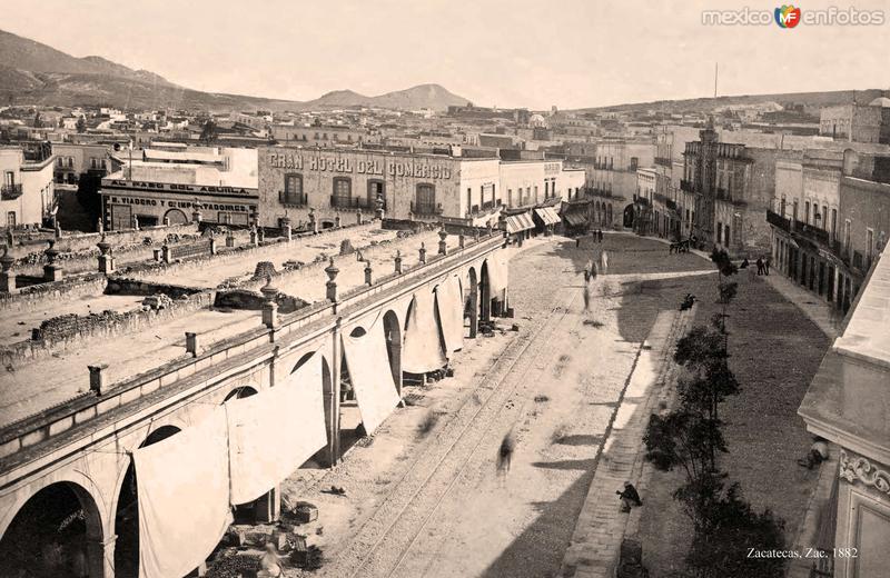 Zacatecas, calle principal y mercado