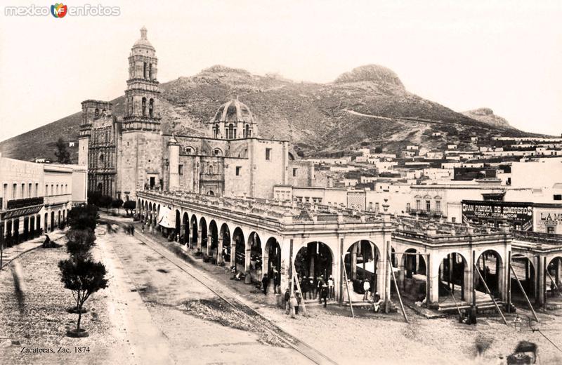 Zacatecas, mercado y catedral, 1874