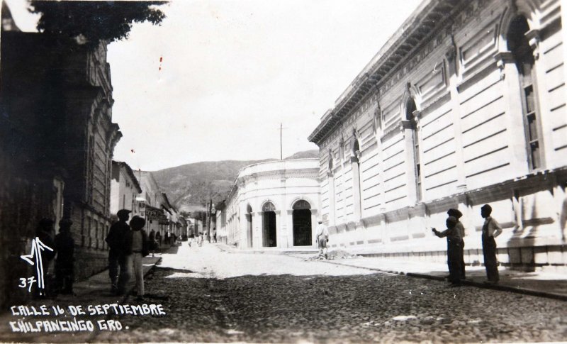 CALLE 16 DE SEPTIEMBRE