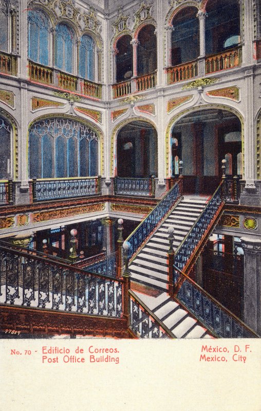 Interior del Palacio Postal