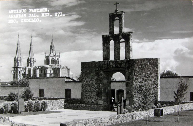 ANTIGUO PANTEON