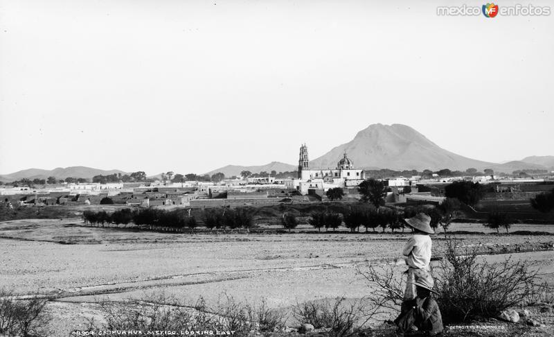 Vista al oriente de la ciudad (por William Henry Jackson, c. 1888)