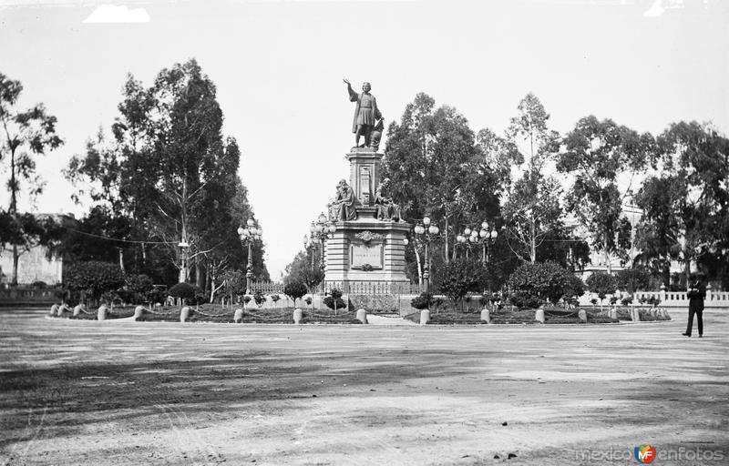 Monumento a Colón (por William Henry Jackson, c. 1888)