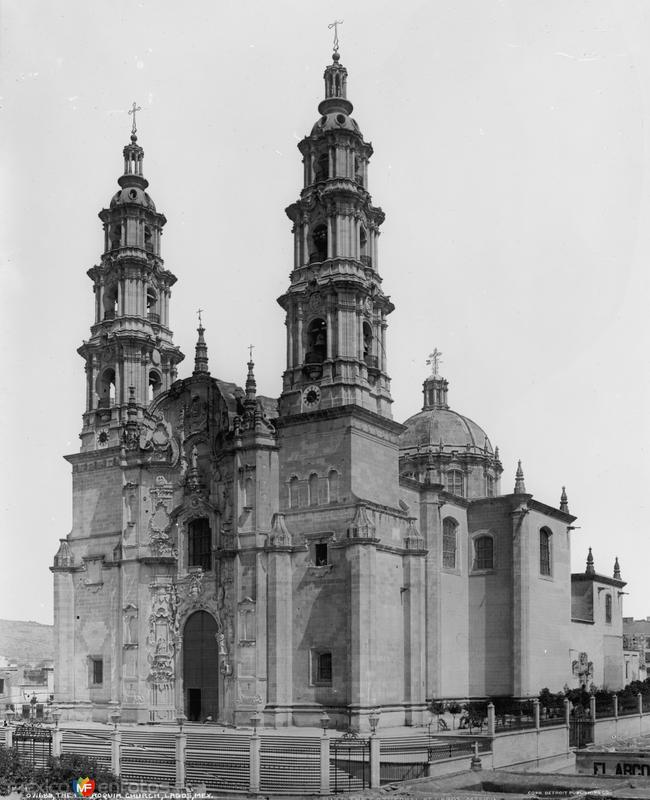 Catedral de Lagos (por William Henry Jackson, c. 1905)