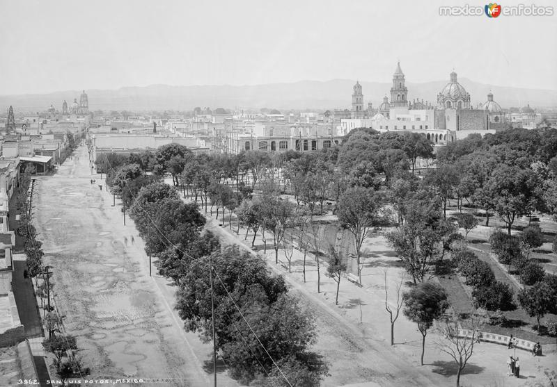 Vista panorámica de San Luis Potosí I (por William Henry Jackson, c. 1888)
