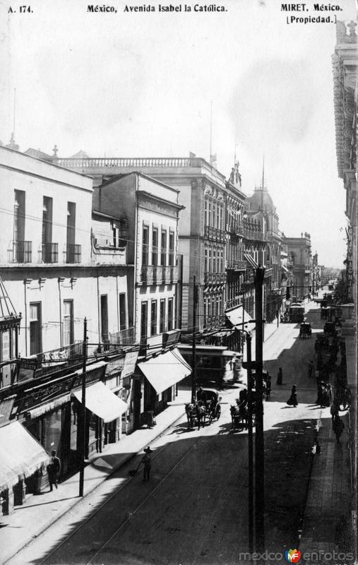 Avenida Isabel La Católica