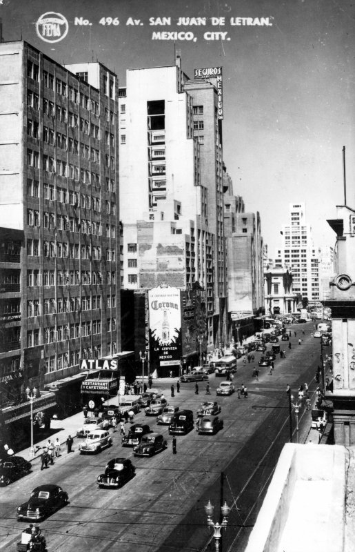 Avenida San Juan de Letrán (Eje Central Lázaro Cárdenas)