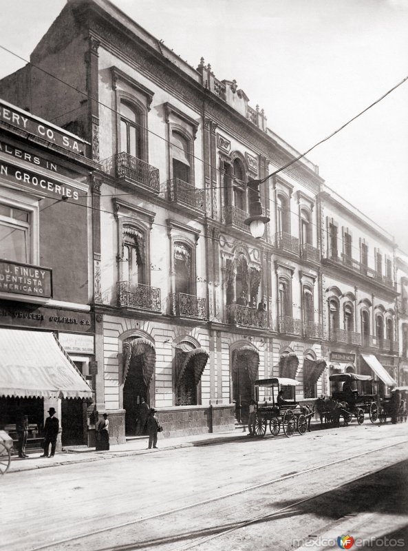 Edificio del Club Americano (1914)